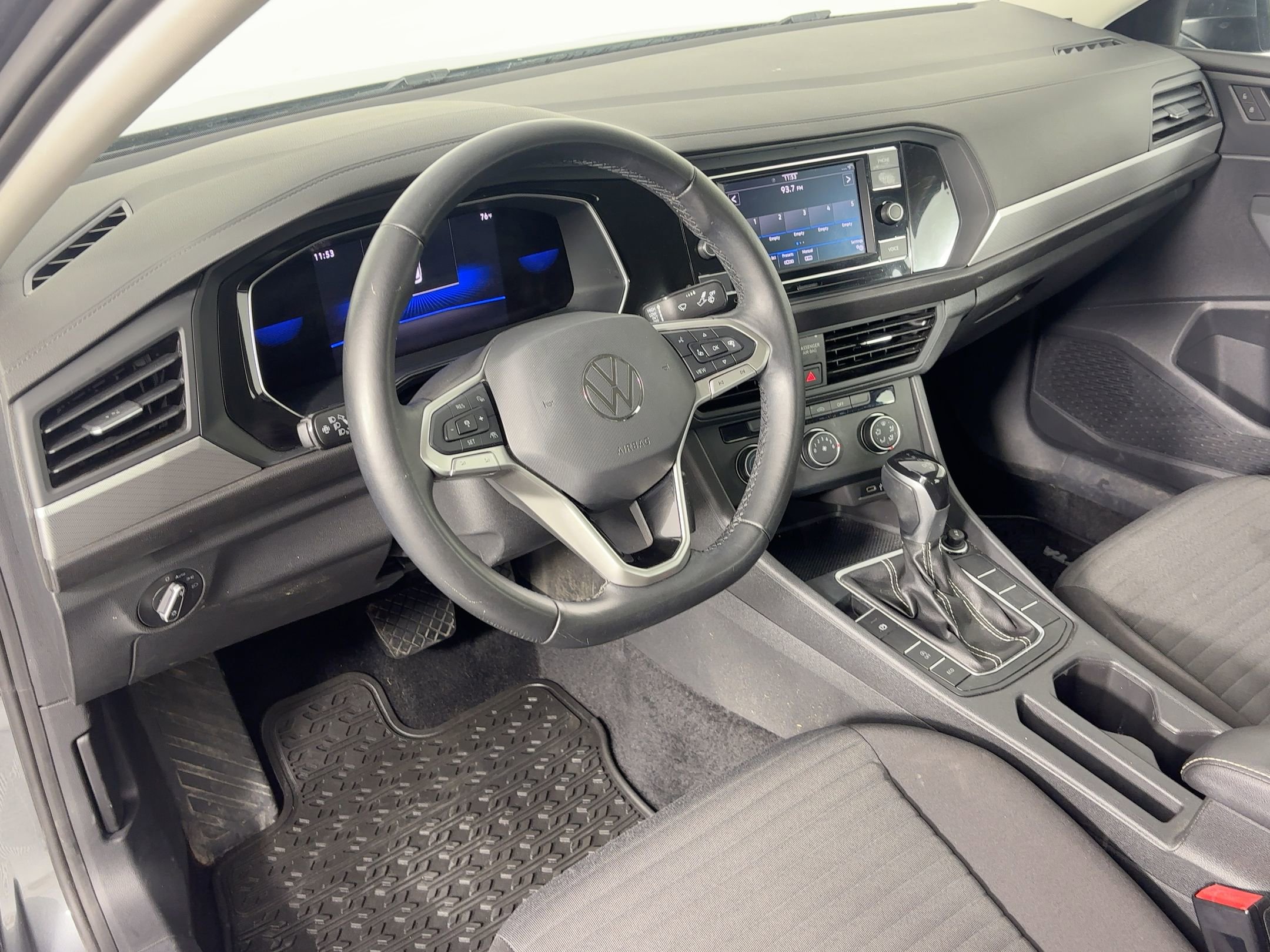 2022 Volkswagen Jetta S photo 3