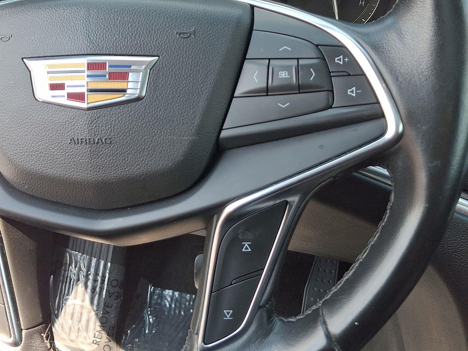 2019 Cadillac XT5 Luxury photo 18