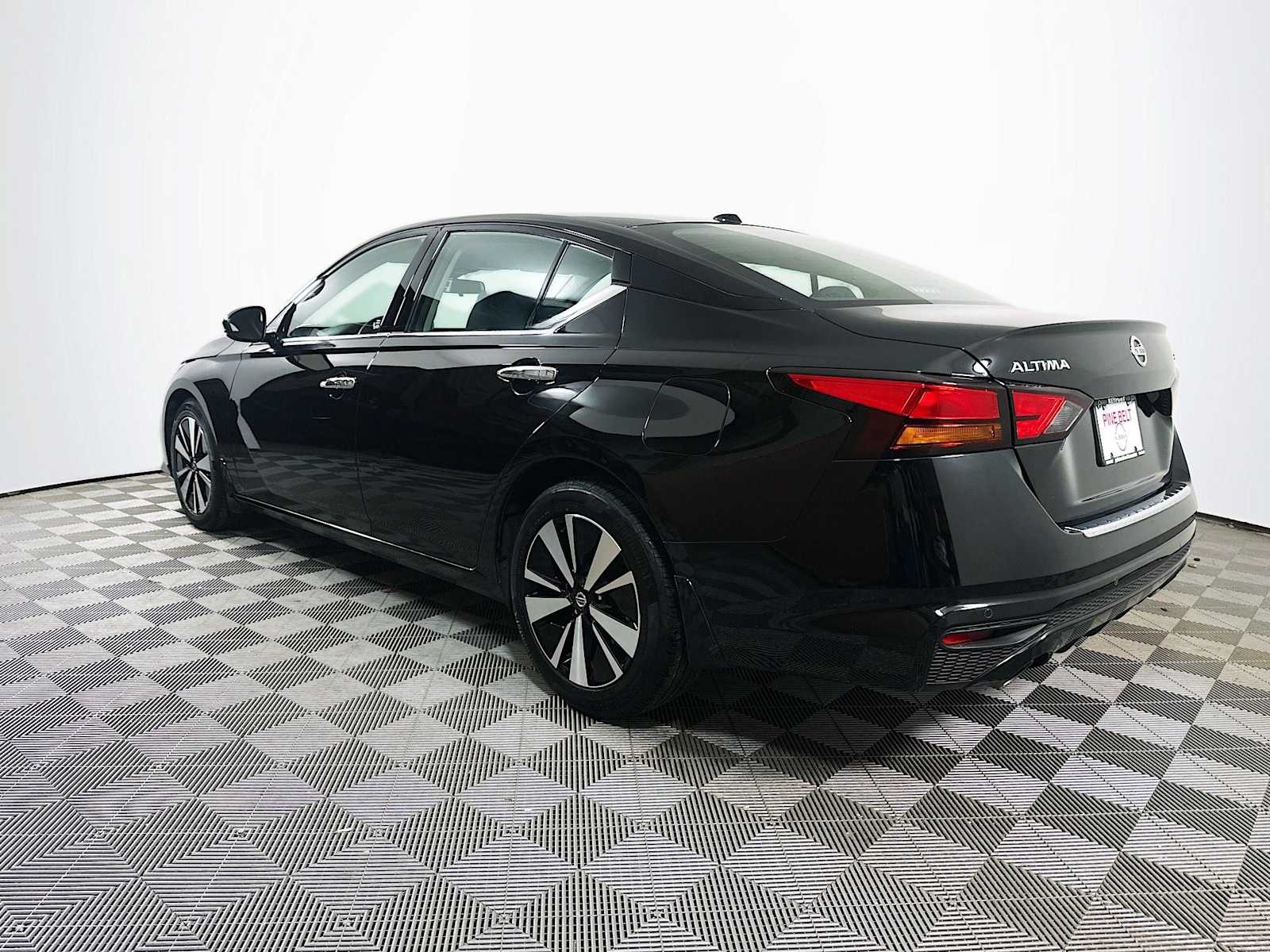 2021 Nissan Altima 2.5 SL photo 6