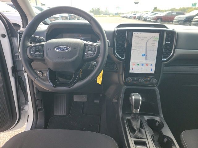 2024 Ford Ranger XLT photo 2