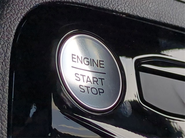 2026 Ford Escape ST-Line photo 22
