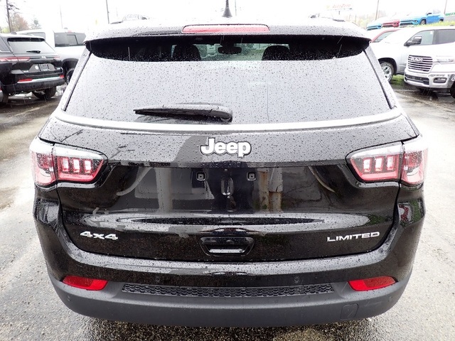 2025 Jeep Compass Limited photo 4