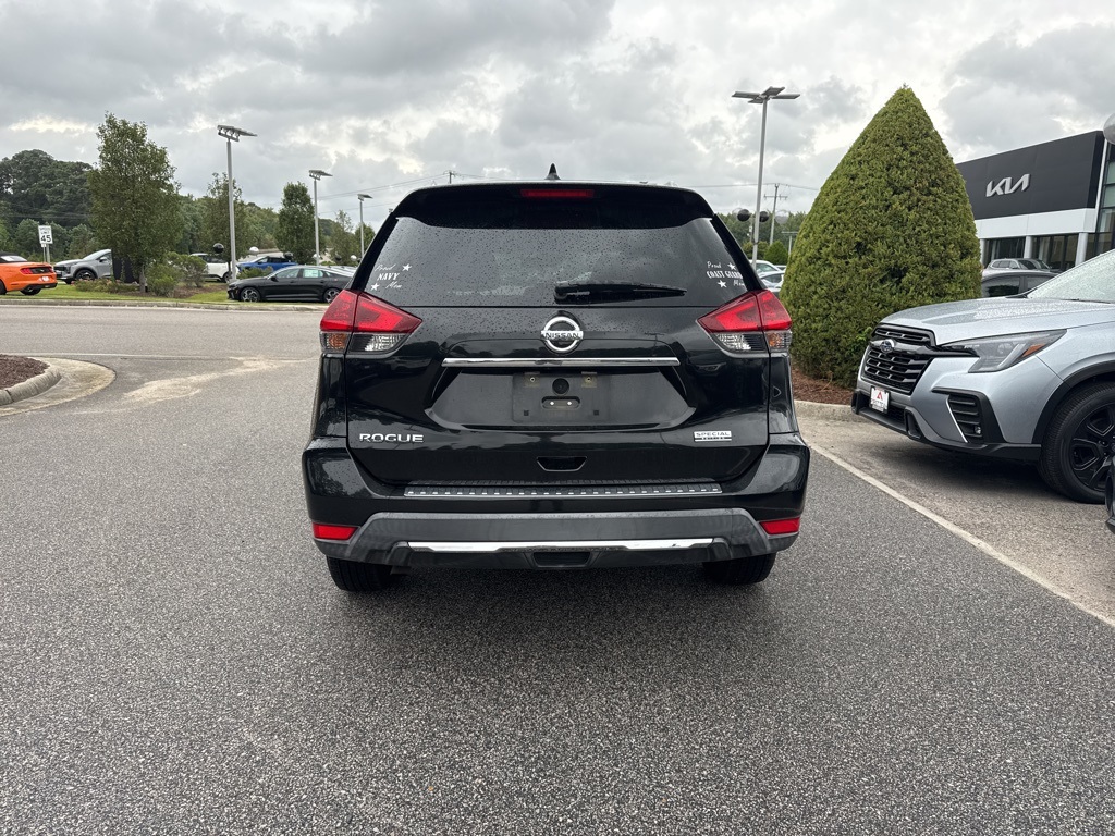 2019 Nissan Rogue S photo 4