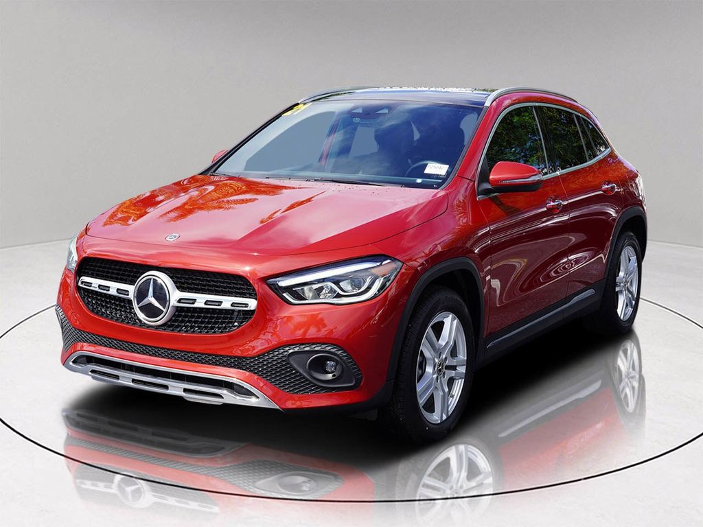 2021 Mercedes Benz GLA 250 photo 3