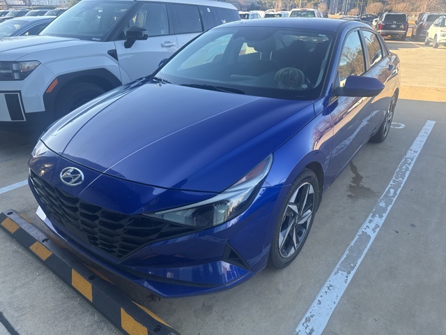 2023 Hyundai Elantra SEL's photo