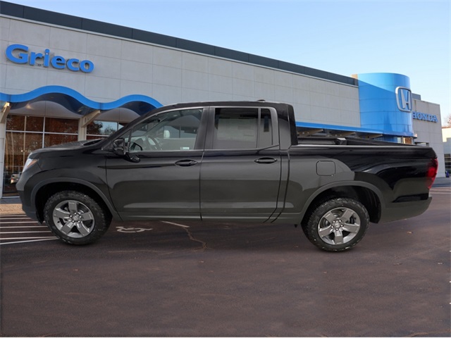 2025 Honda Ridgeline TrailSport photo 2