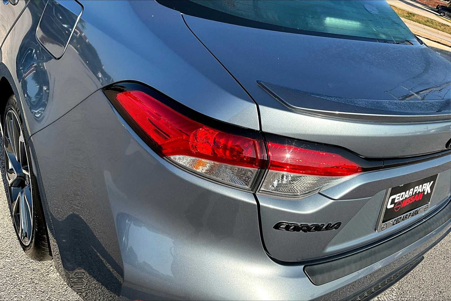 2022 Toyota Corolla SE photo 27