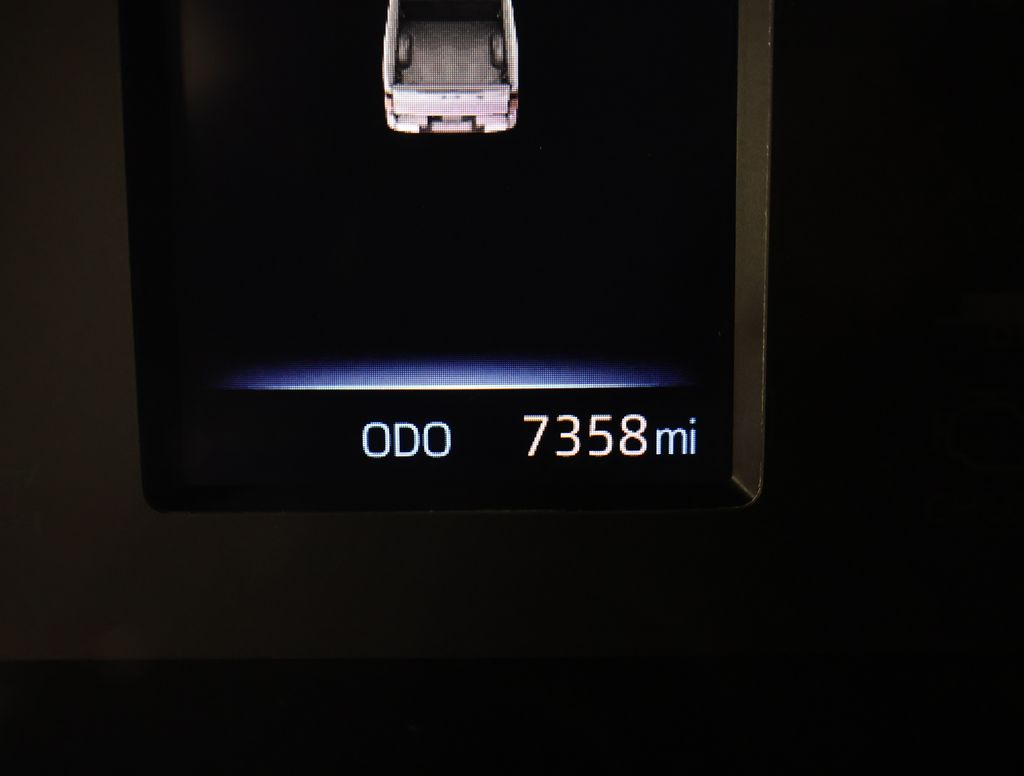 2025 Toyota Tundra SR5 photo 10