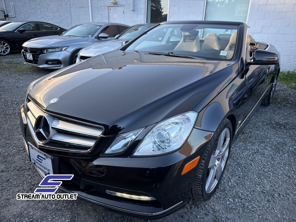 2013 Mercedes Benz E 350 photo 3