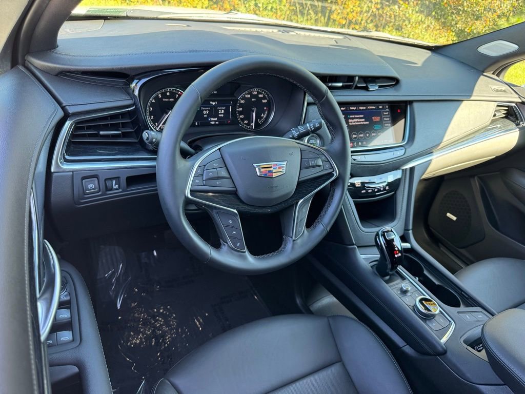2025 Cadillac XT5 Premium Luxury photo 4