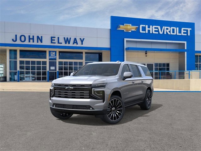 2025 Chevrolet Suburban High Country photo 4