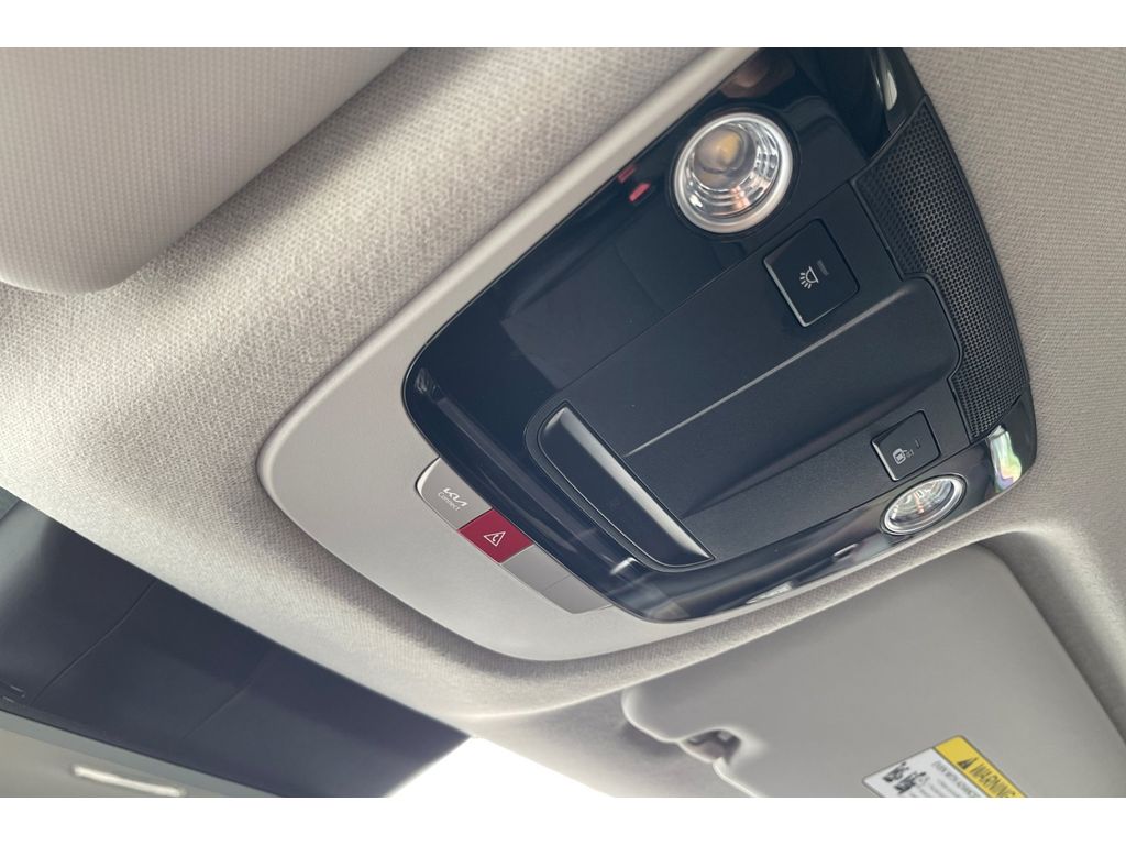 2025 Kia Seltos S photo 19