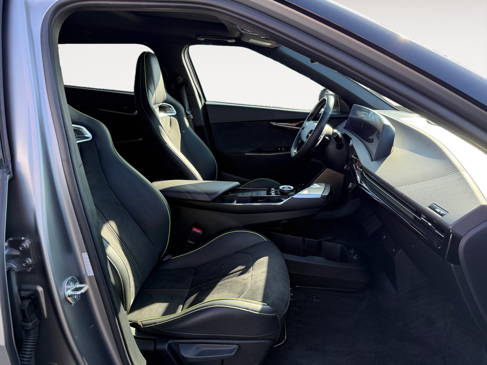 2023 Kia EV6 GT photo 19