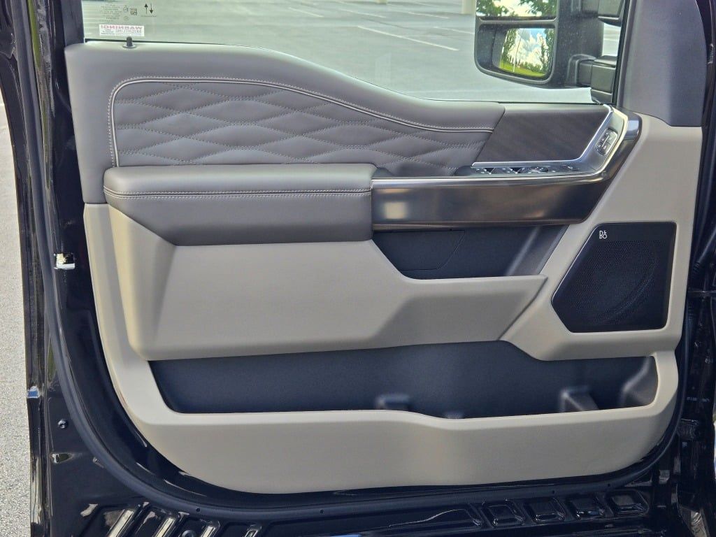 2026 Ford F-350 photo 20