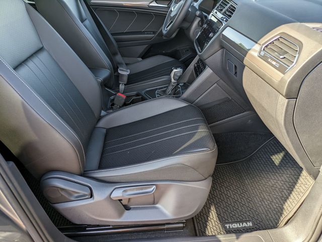 2022 Volkswagen Tiguan SE photo 24