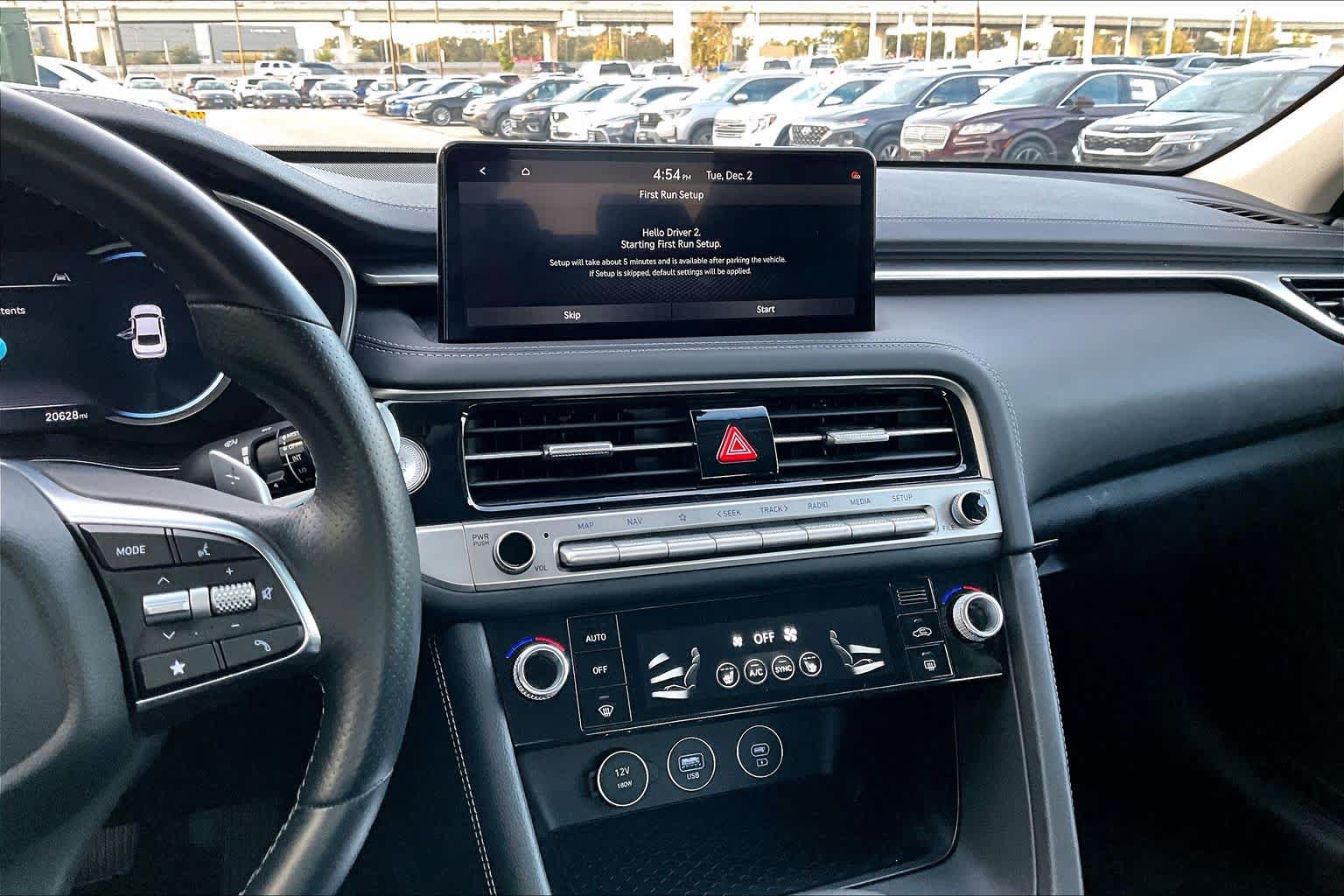 2025 Genesis G70 2.5T photo 3