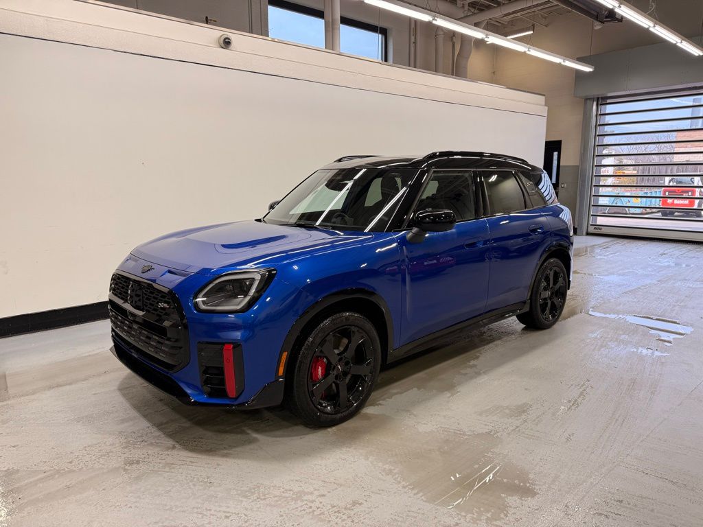 2026 MINI Countryman John Cooper Works's photo