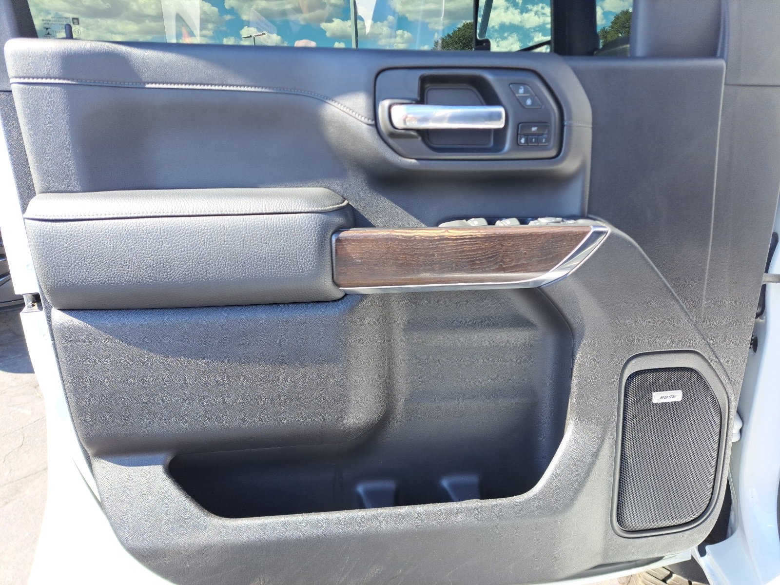 2023 Gmc Sierra 2500 HD Denali photo 15