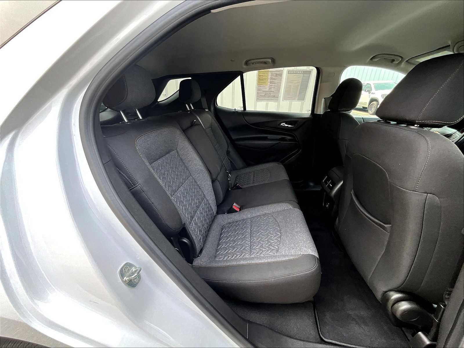 2022 Chevrolet Equinox LT photo 15