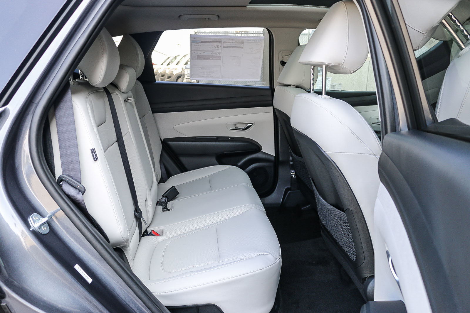 New 2025 Titan Gray Hyundai SEL Convenience image 18
