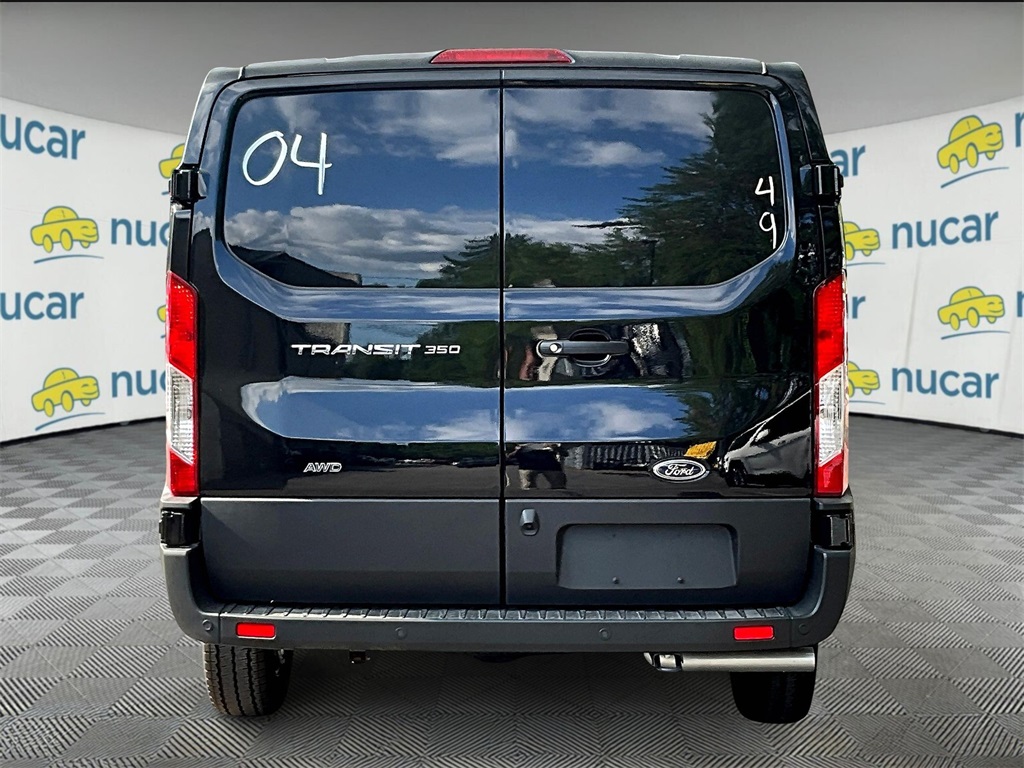 2025 Ford Transit photo 4