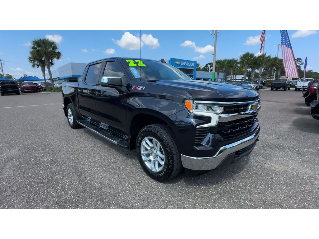2022 Chevrolet Silverado 1500 LT photo 8