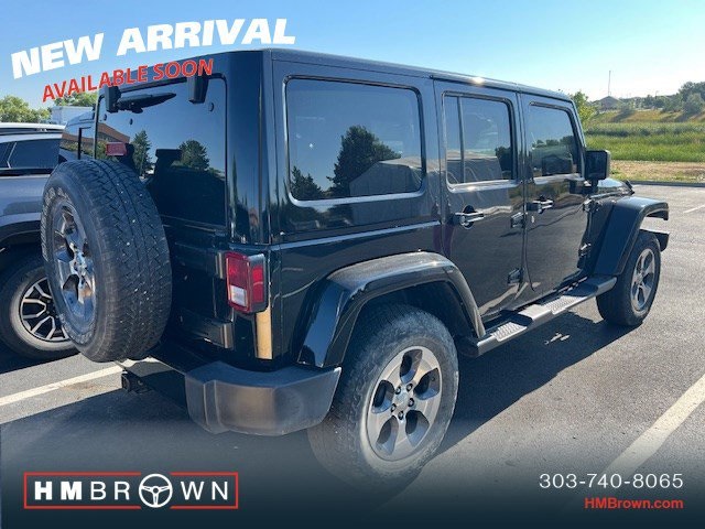 2017 Jeep Wrangler Unlimited Sahara photo 4