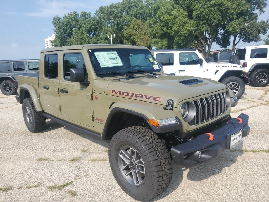 2025 Jeep Gladiator Mojave's photo