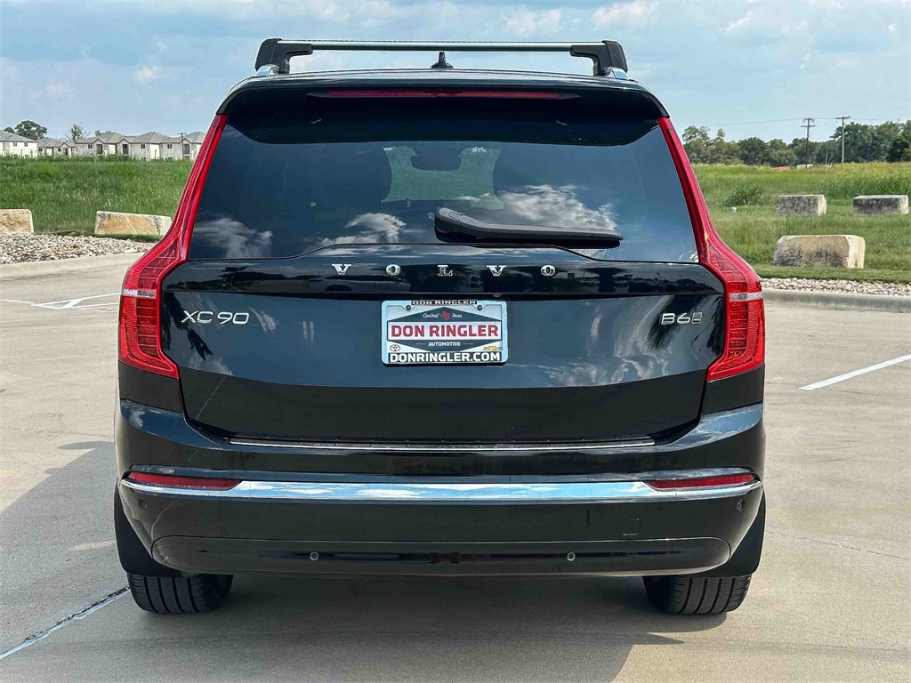 2023 Volvo XC90 Ultimate AWD photo 3