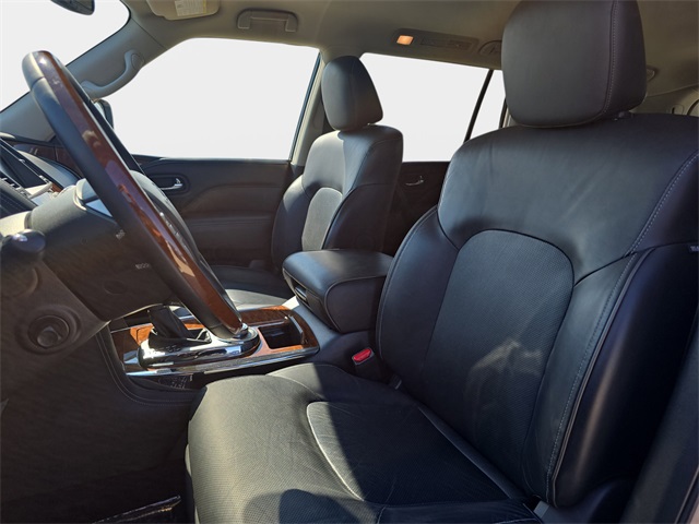 2019 Infiniti QX80 Luxe photo 14