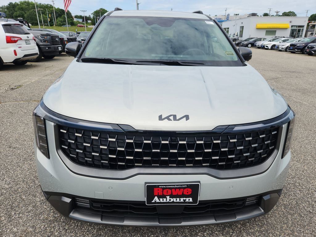 2026 Kia Carnival SX Prestige photo 2