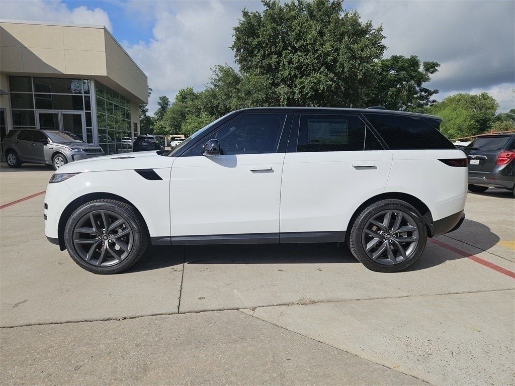 2025 Land Rover Range Rover Sport SE photo 3
