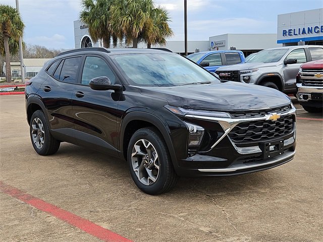 2026 Chevrolet Trax LT's photo