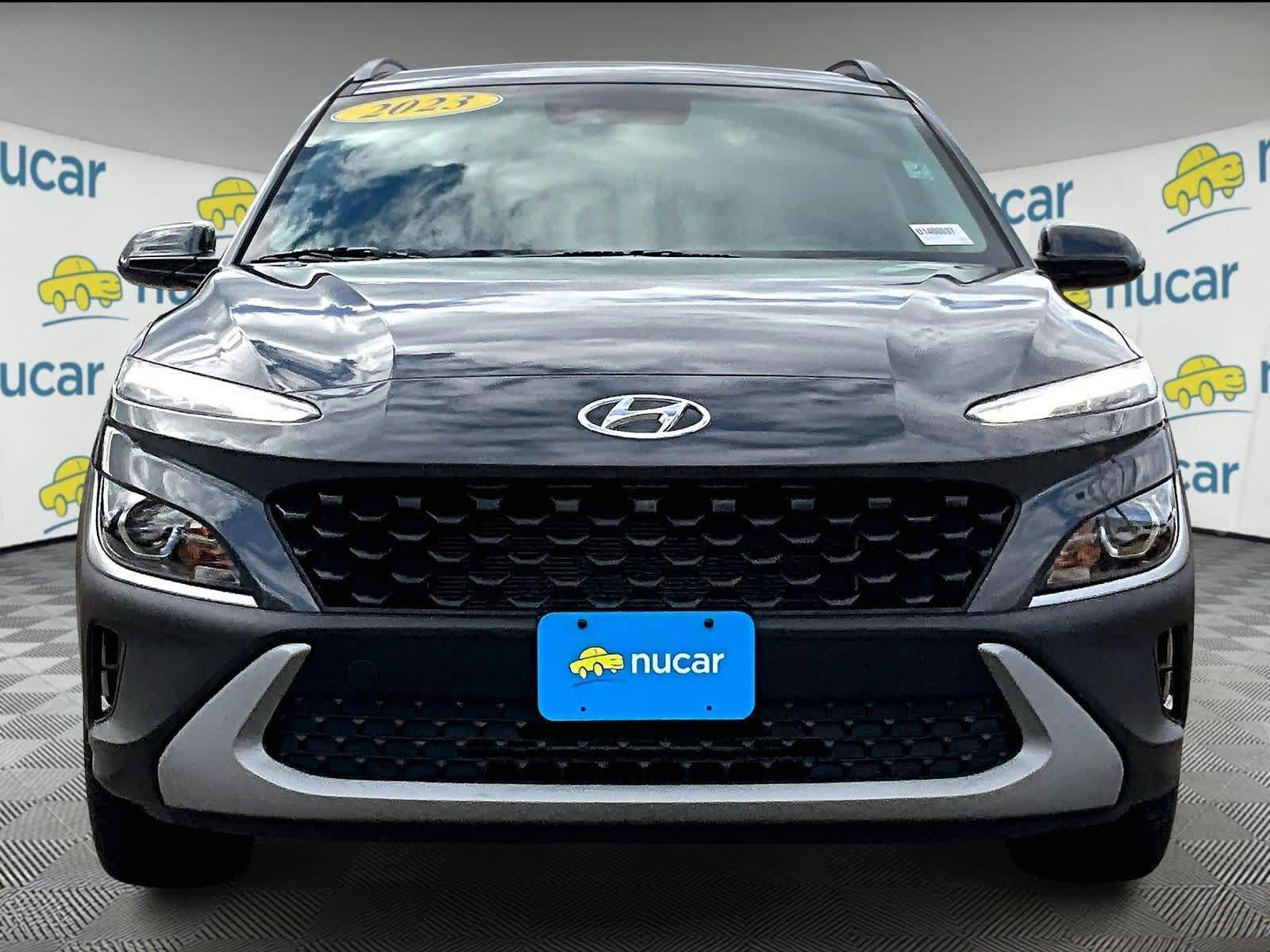 2023 Hyundai Kona SEL photo 2