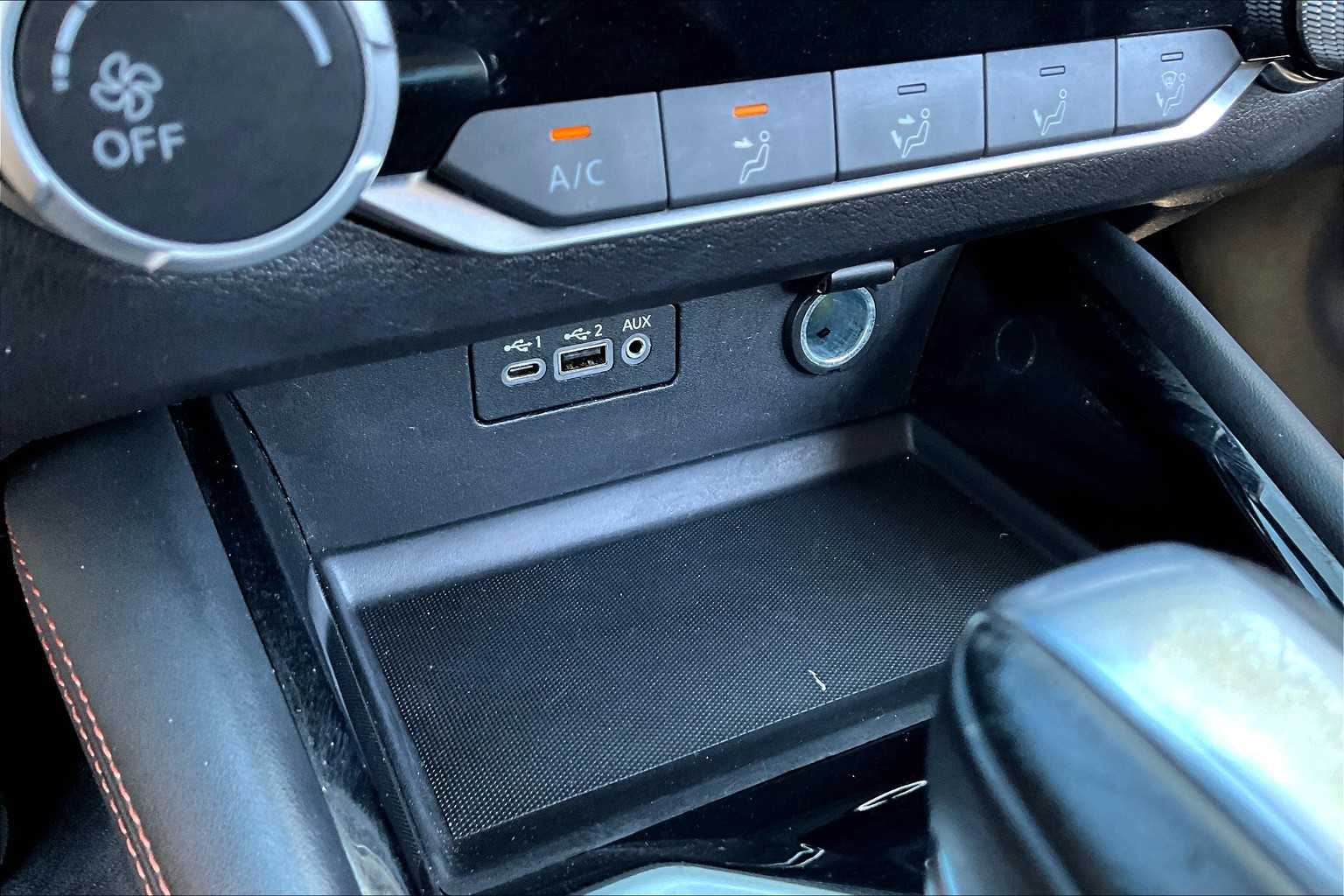 2024 Nissan Altima 2.5 SR photo 29