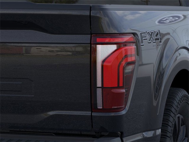 2025 Ford F-150 Lariat photo 18