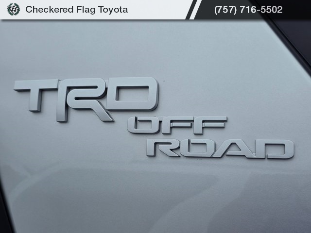 2024 Toyota 4Runner TRD Off-Road photo 8