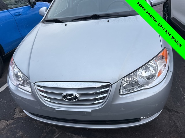 2010 Hyundai Elantra GLS photo 2