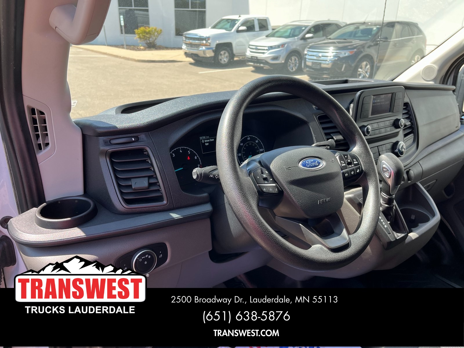 2023 Ford Transit photo 4