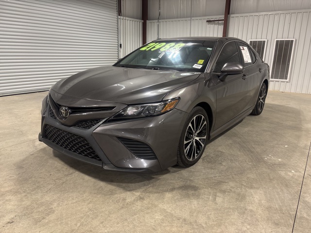 2018 Toyota Camry L photo 4