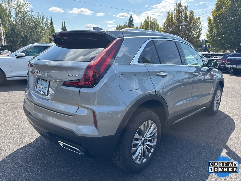 2024 Cadillac XT4 Premium Luxury photo 7