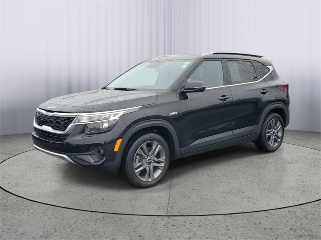 2023 Kia Seltos S photo 3