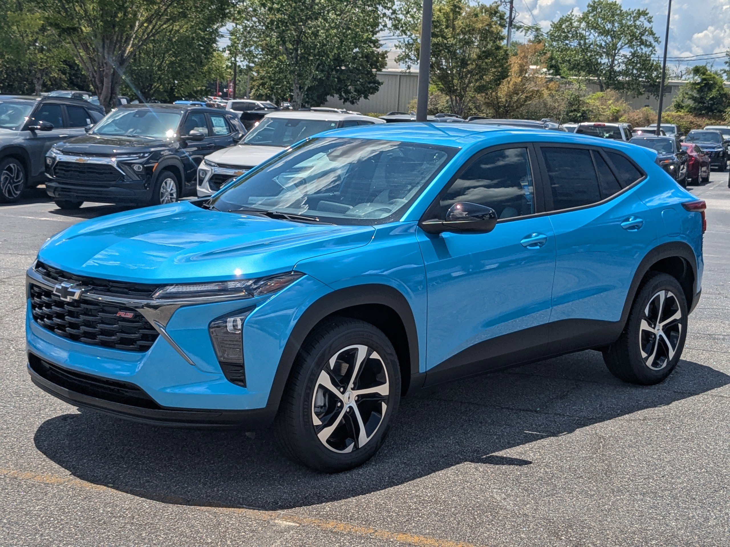 2025 Chevrolet Trax photo 8