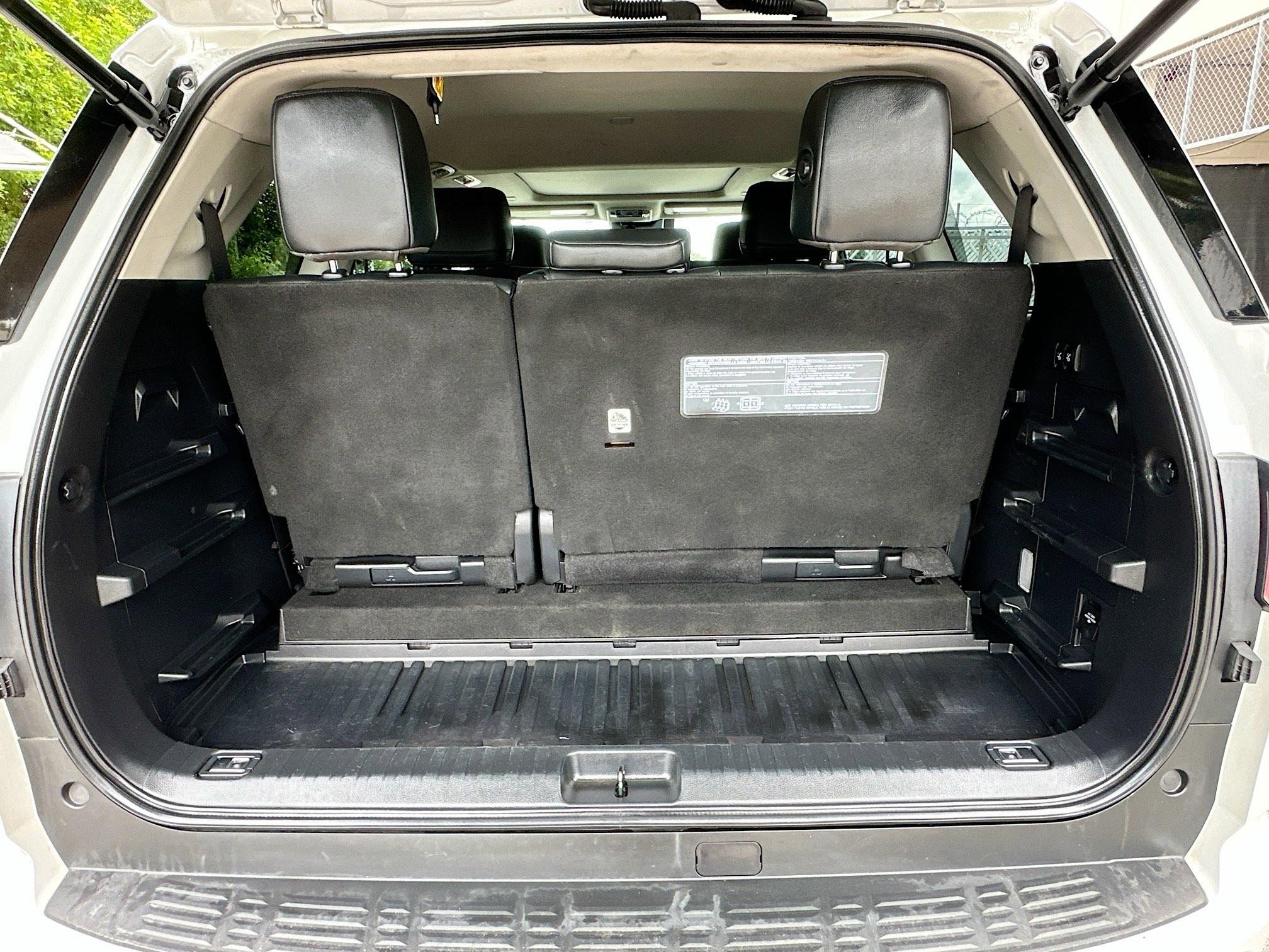 2023 Toyota Sequoia Limited photo 17
