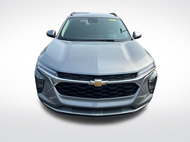 2025 Chevrolet Trax LT photo 6