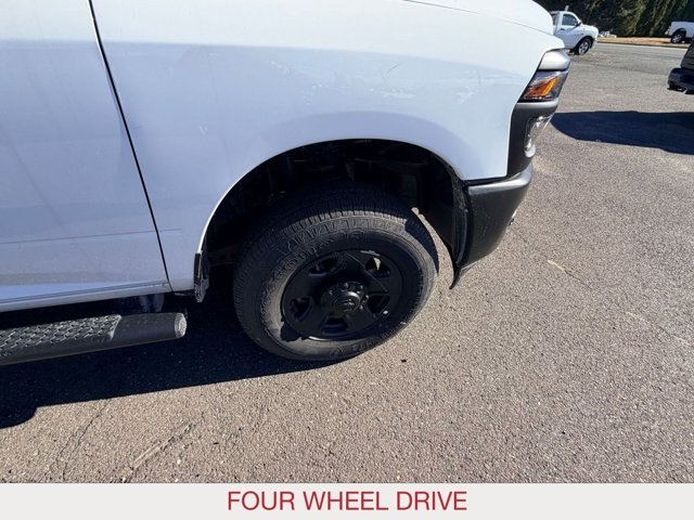 2026 Ram 3500 Tradesman photo 4