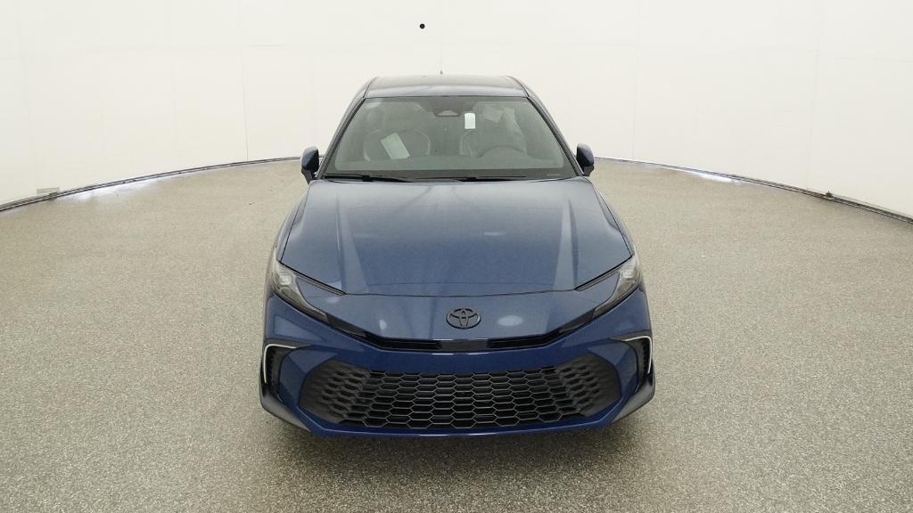 2025 Toyota Camry SE photo 2