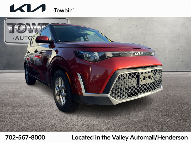 2024 Kia Soul LX's photo