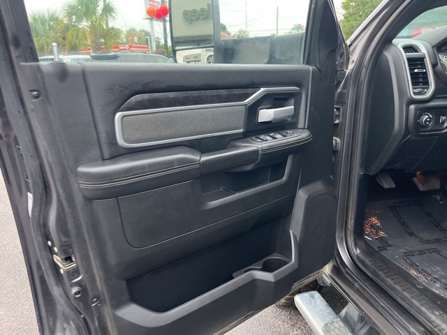 2022 Ram 3500 Big Horn photo 5