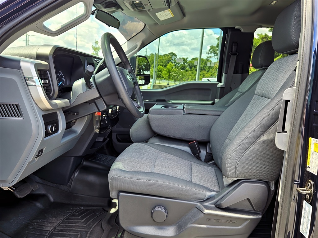 2023 Ford F-350 XL photo 10
